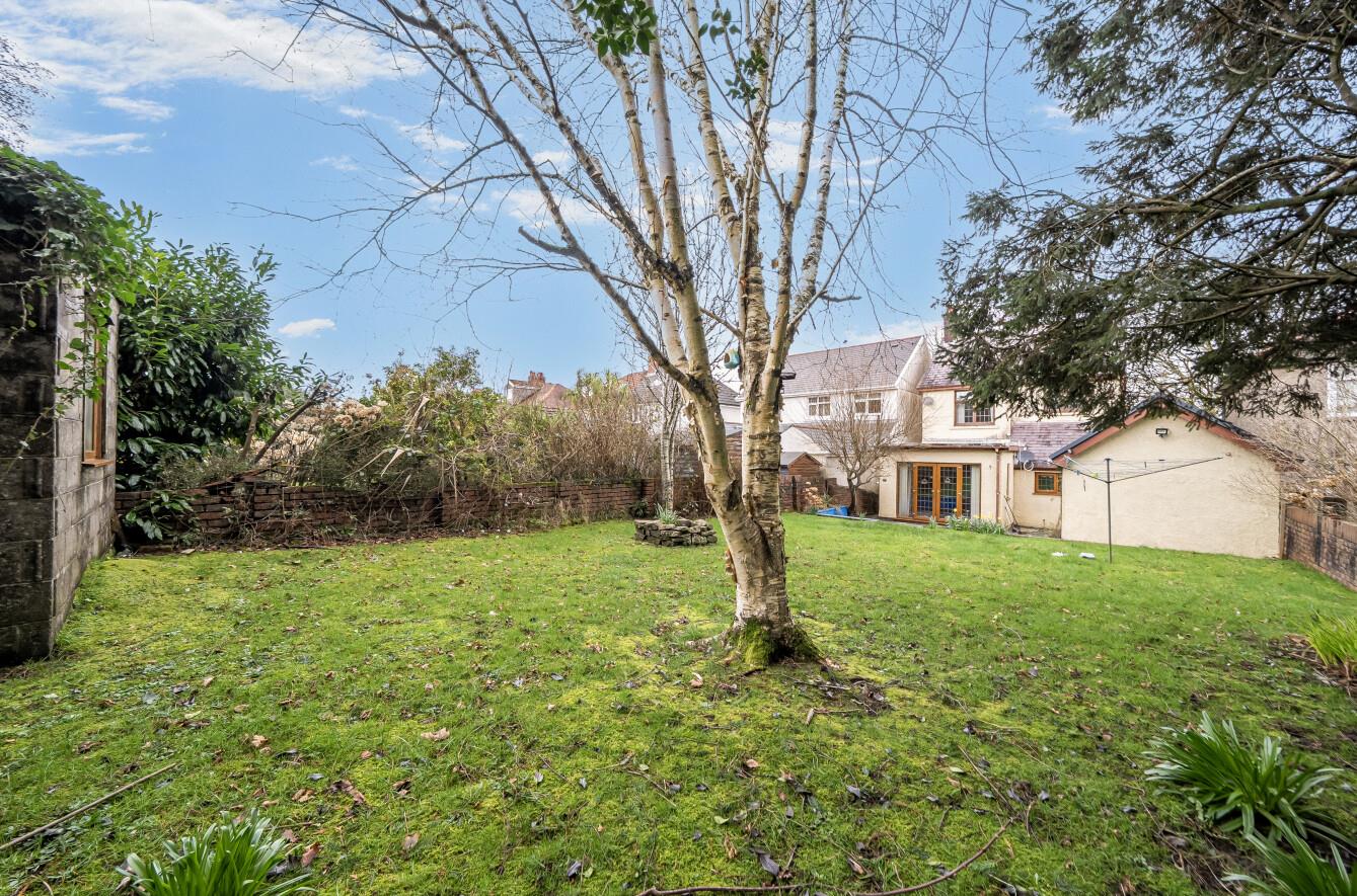 Clasemont Road, Morriston, Swansea, SA6 6BU